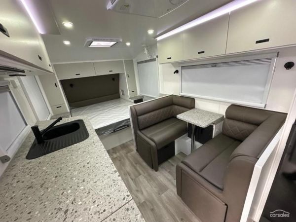 2025 Design RV Crx V1-1 image