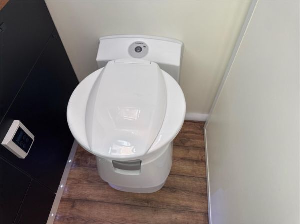 2025 On The Move Caravans Grenade 5.8 Other image