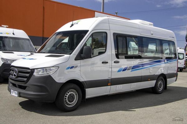 2021 Kea Nomad M700 3 Berth image