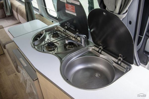 2021 Kea Nomad M700 3 Berth image