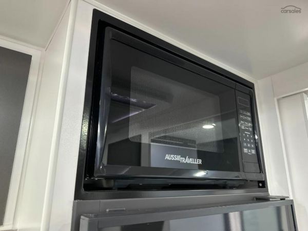 2025 Design RV Stryker 161-X image