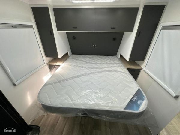 2025 Design RV Stryker 161-X image