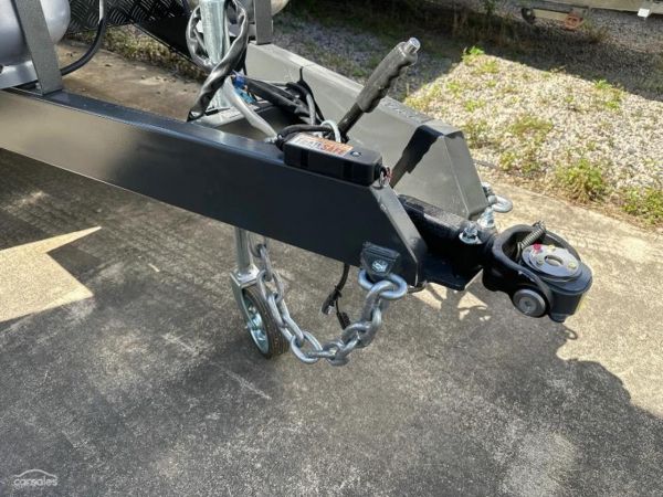 2025 Design RV Stryker 161-X image