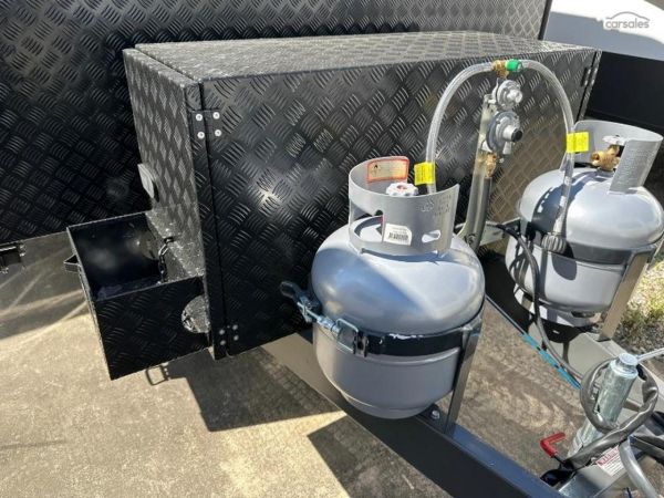 2025 Design RV Stryker 161-X image