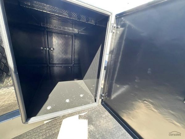 2025 Design RV Stryker 161-X image