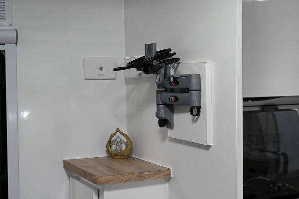 2025 Royal Flair Micron 16'6-1 Caravan image