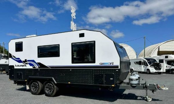 2023 Goodlife RV Tourer 19Md Caravan 19' ANGLE KITCHEN image