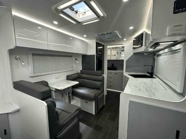 2023 Goodlife RV Tourer 19Md Caravan 19' ANGLE KITCHEN image