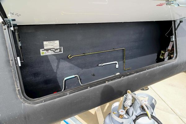 2025 Avan Aspire 499 Bunk Caravan image