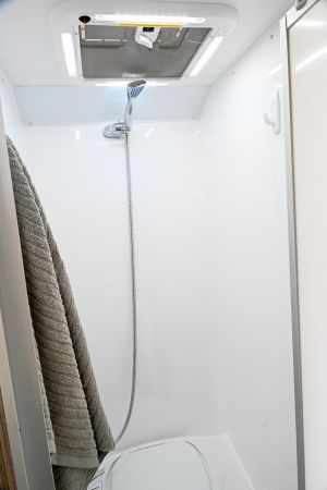 2025 Avan Aspire 499 Bunk Caravan image