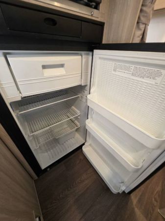 2016 Jayco Starcraft 16.67 Pop Top SINGLE BEDS image