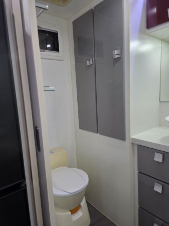 2017 Lotus Trooper Tr196Cl Off Road Caravan image