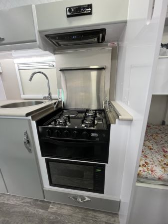 2025 Snowy River Caravans SRP-18F Caravan image