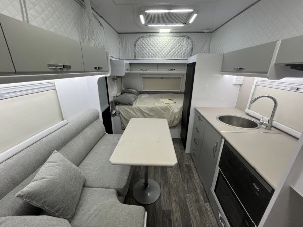 2025 Snowy River Caravans SRP-18F Caravan image