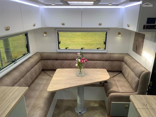 2025 Design RV Forerunner Van 10, 22'10'' image