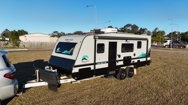 2022 Snowy River Src 22F 2 Bunk Semi Off Road Caravan image