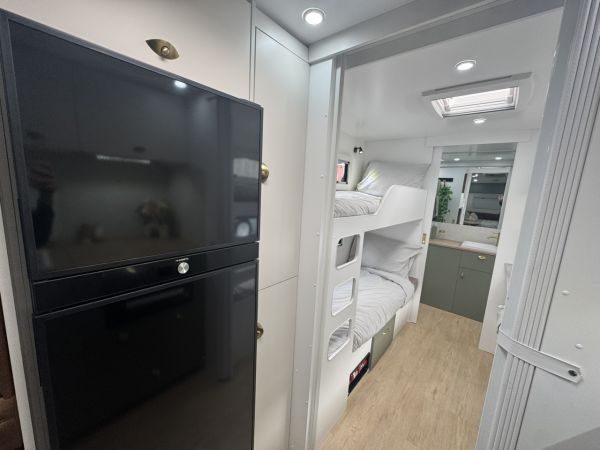 2025 Newlands Tourister 720STL Caravan image