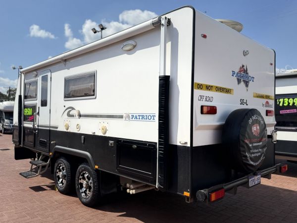 *** Sold *** 2014 Sunland Caravans Patriot Se Caravan image
