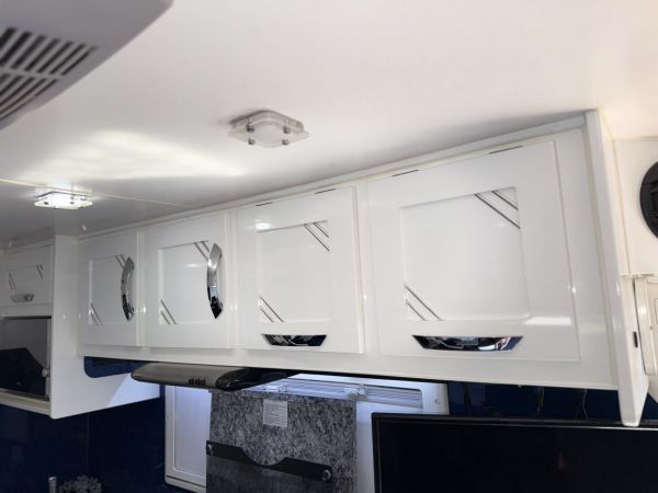 *** Sold *** 2014 Sunland Caravans Patriot Se Caravan image