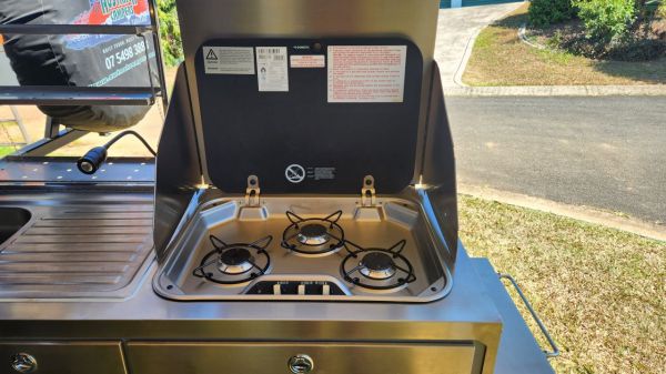 2024 Tanami Tanami x 11 Hybrid Camper image