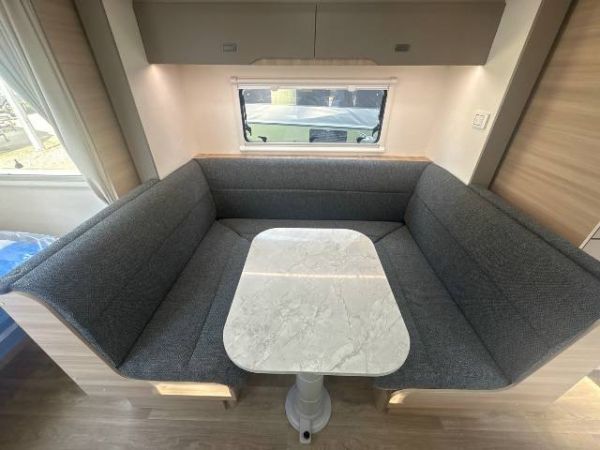 2025 Jayco Discovery Caravan 21.66-4.DY-MY25 image