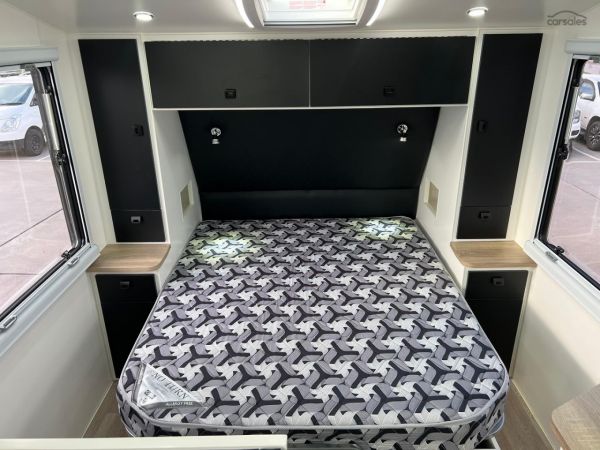 2023 Design RV CRX Semi Off Road Van 7, 21'6'' image