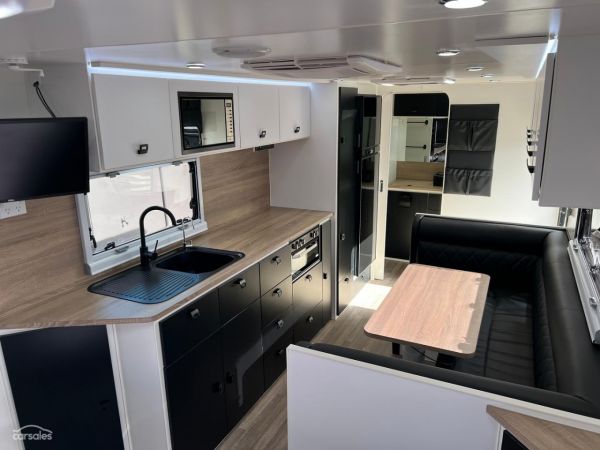 2023 Design RV CRX Semi Off Road Van 7, 21'6'' image