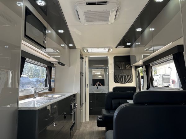 2019 Majestic Garoova Off Road Caravan 21 COUPLES image