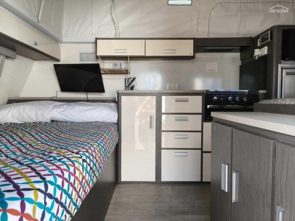 2019 Jayco Journey image