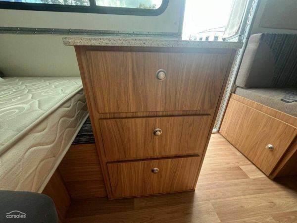 2014 Avan Cruiseline image