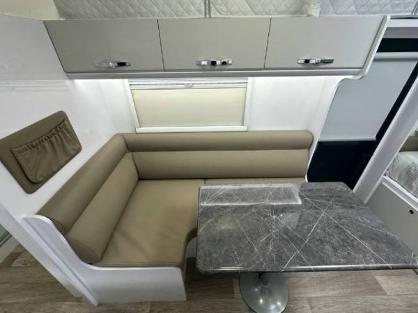 2025 Snowy River Srp19F Family Pop Top DOUBLE BUNK image