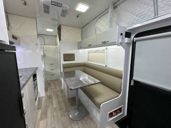 2025 Snowy River Srp19F Family Pop Top DOUBLE BUNK image