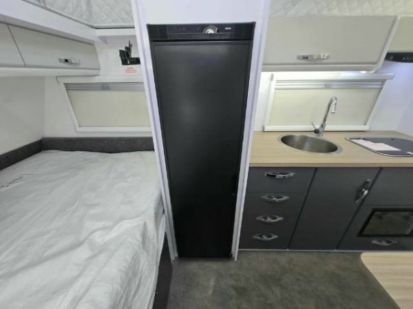 2025 Snowy River Srp18F Bonus $3000 Accessories Pop Top DOUBLE BUNK image