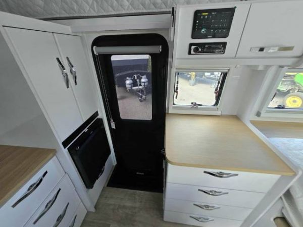 2025 Snowy River Srh13 Hybrid Caravan OFF ROAD image