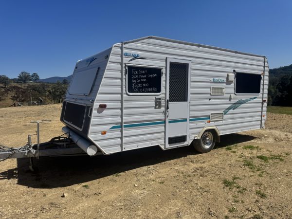 2005 Millard HORIZON Caravan image