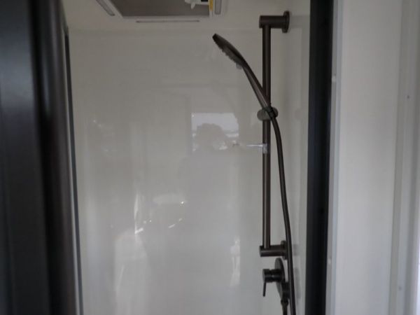 2025 Jayco Discovery Caravan 19.61-2.OB.DY-MY25 image