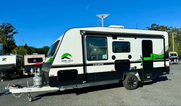 2025 Snowy River Src19 Caravan CAFE SEATING image