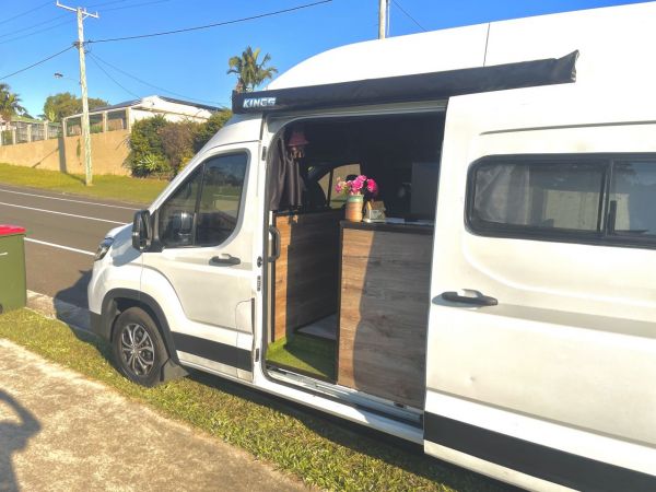 2021 LDV Deliver 9 Camper Campervan image