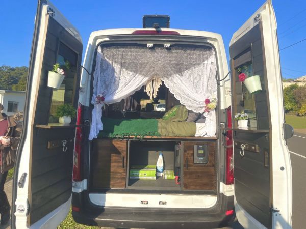 2021 LDV Deliver 9 Camper Campervan image