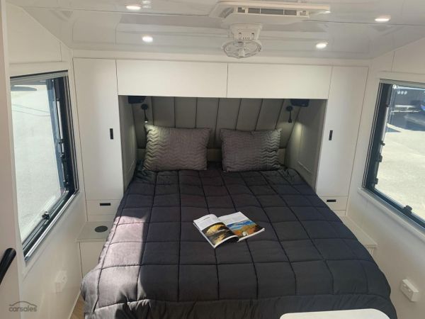 2025 Lotus Caravans Off Grid 236T 23'6 image