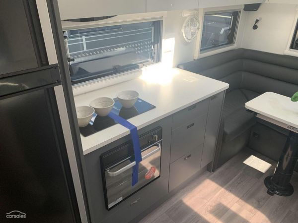 2025 Lotus Caravans Freelander Fr22Cl 22' image