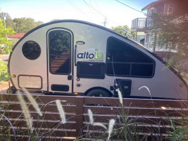 2019 Roma Alto Safari Condo R1713 Retractable roof Caravan image