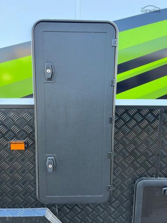 2025 Design RV CRX F2-6 21'10''  BUNKS image