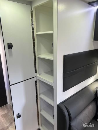 2025 Design RV CRX F2-6 21'10''  BUNKS image