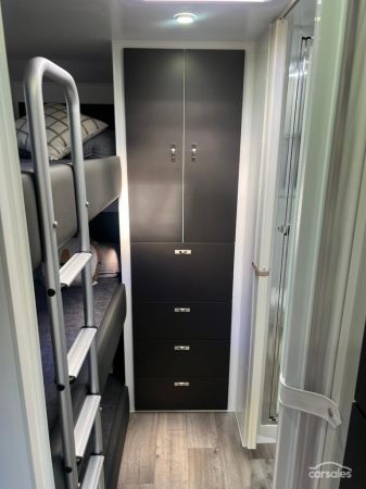 2025 Design RV CRX F2-6 21'10''  BUNKS image