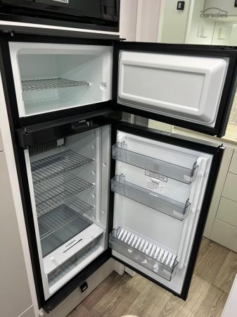 2025 Design RV Forerunner Van 5-2+ 21' image