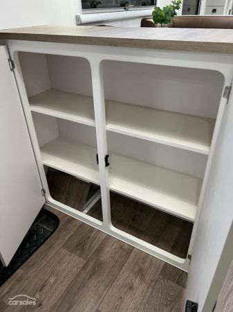 2025 Design RV Forerunner Van 5-2+ 21' image