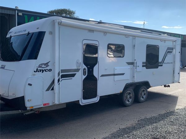 2018 JAYCO SILVERLINE 25FT ( 12FT Slide Out) Other image