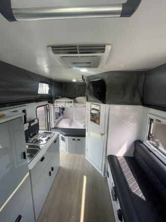 2024 Boss Adventure Pilbara 15 Hybrid Pop Top image