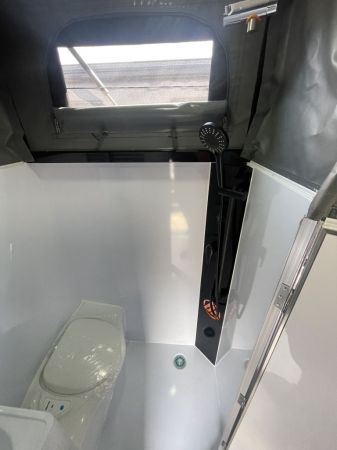 2024 Boss Adventure Pilbara 15 Hybrid Pop Top image